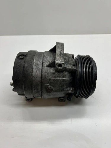 RENAULT SCÉNIC I JA0/1 Klimakompressor 7700105765 1.60 Petrol 85kw 32952921