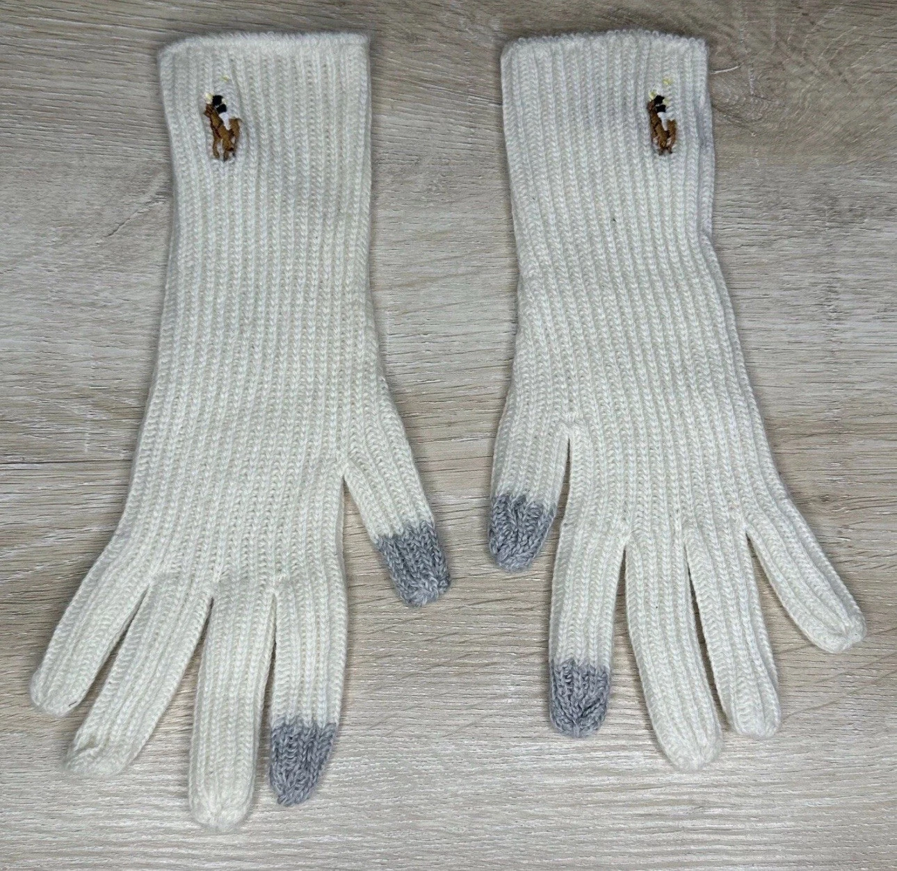 Polo Ralph Lauren Classic Knit Gloves Ivory TOUCH COMPATIBLE Rollover Pony Logo
