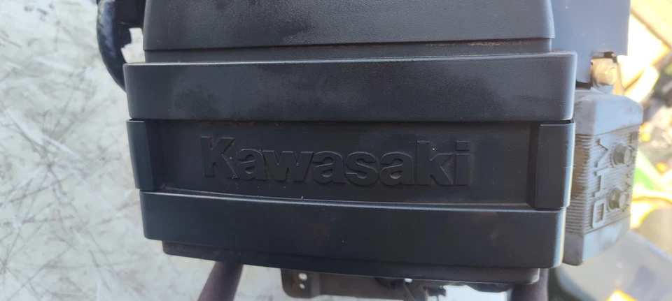 John Deere Gt235 LX280 LX288 18HP Kawasaki V-Twin FH580V Engine WITH Muffler - Image 4 of 4