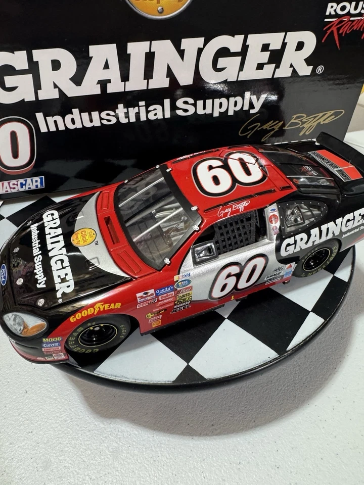 Литая модель Greg Biffle No60 Grainger 2002 Team Caliber Owners серия 1:24 Nascar - Изображение 4 из 4