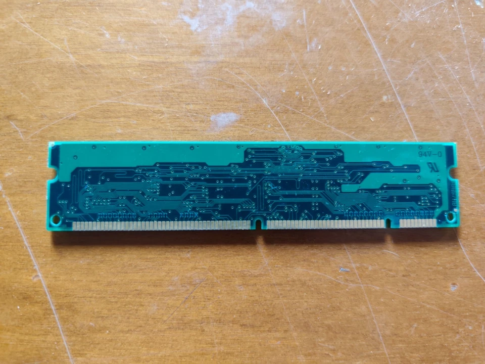 64MB PC100 SDRAM 168-Pin DIMM Desktop Memory RAM Module Vintage Retro - Image 2 of 2
