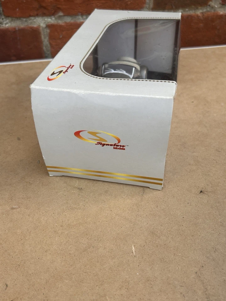 Signature Models 1935 Duesenberg SSJ Diecast Model Car 1/32nd Brand New In Box - Image 4 of 4