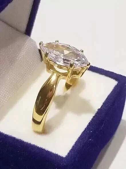 Anillo de compromiso de corte marquesa de diamantes creado en laboratorio de 3 quilates enchapado en oro blanco 925 de 14 quilates Foto 4 de 4