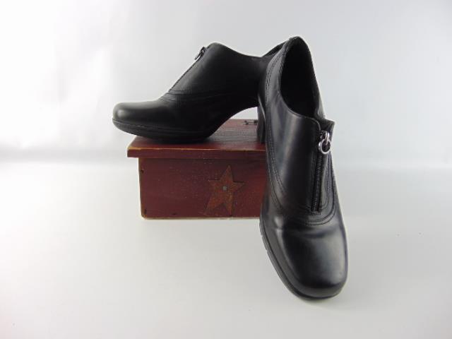 clarks bendables boots