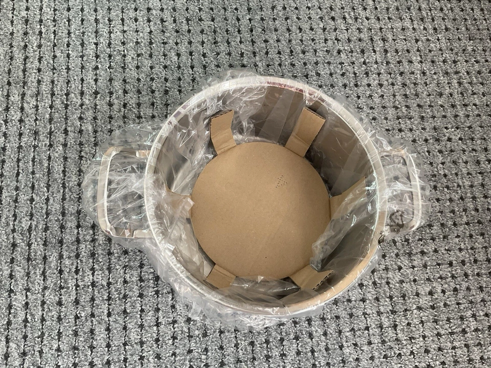 Fissler , Neu ,unbenutzt,alle Herdarten ,mit Glasdeckel 20 cm - Bild 2 von 4