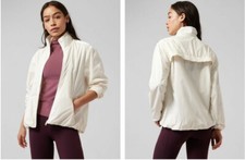 Athleta Sightseer Lace Magnolia White Jacket Size Extra Small XS NEW NWT Flower