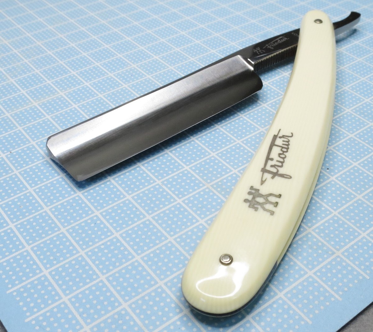 ★HENCKELS 西洋剃刀 friodur★ 17 Friodur J.A.HENCKELS SOLINGEN GERMANY Straight Razor