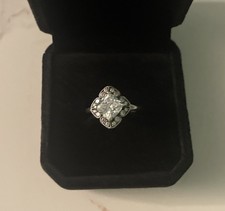 Elegant 925 Sterling Silver Clear Stone Ring /Size 4.25 EUC