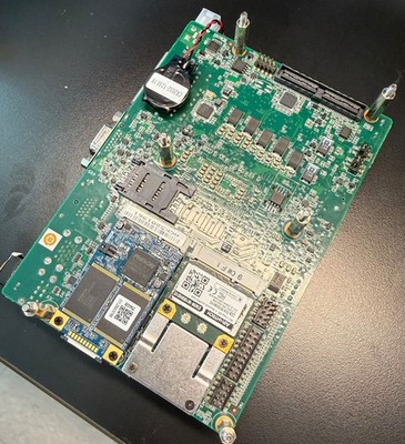 New Advantech MIO-5272 embedded Motherboard / CPU  NEW Pull 256GB i3-6100U
