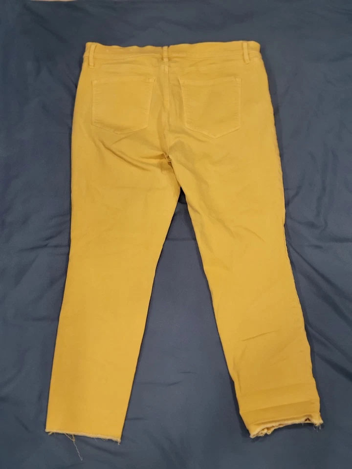 Pantalones de mezclilla Ann Taylor LOFT modernos corte fresco ajustados talla 29/8 Cool Melon Foto 2 de 4