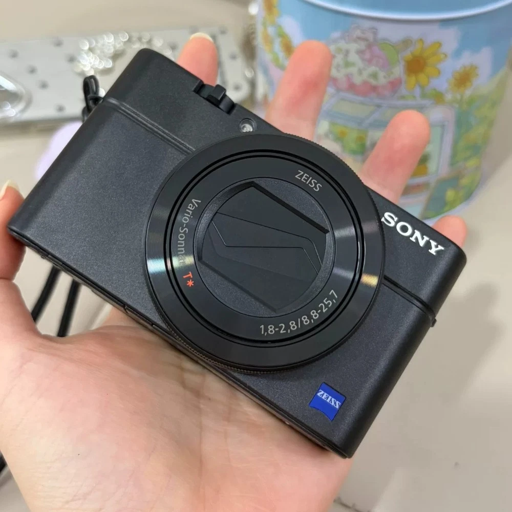 25+ Sony Cyber-shot DSC-RX100III Digital Cameras for sale