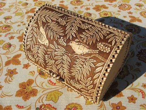 Birch Bark Bread Box Russian Natural Hand Carved Anti Mold Bread Keeper 10"x8" - Picture 9 of 9