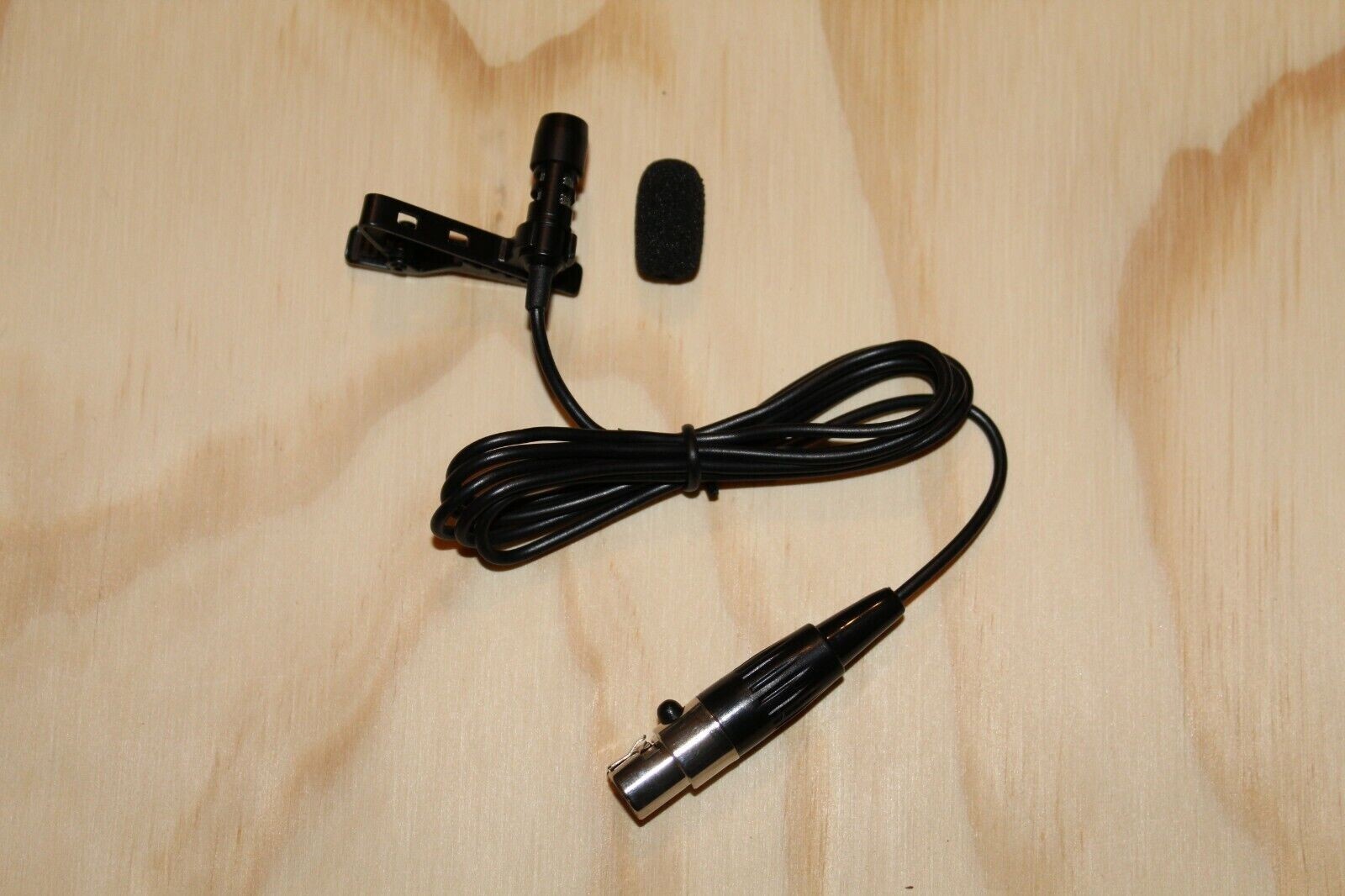 Black Lavalier Lapel Microphone for Shure Wireless Bodypack Transmitters.*NEW*