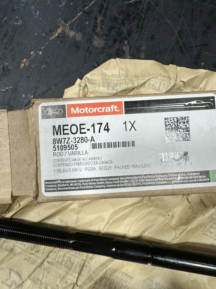 Barra de amarre interior genuina Ford OEM 8W7Z-3280-A NUEVO EN STOCK 03-2011 Crown Vic Towncar Marquis Foto 2 de 4