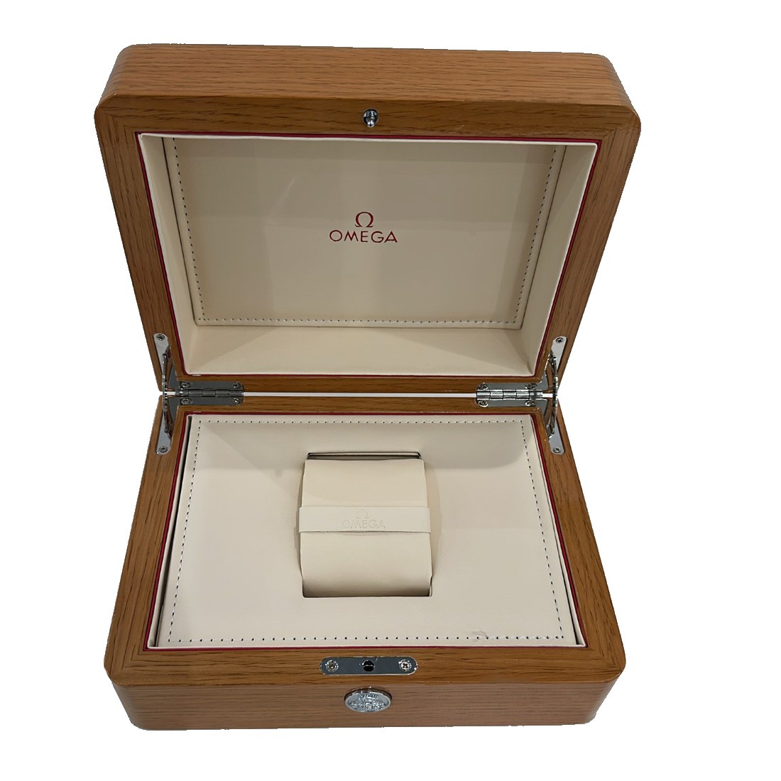 Omega Speedmaster 38 Men's Black Dial Automatic Watch 324.30.38.50.01.001 image 4