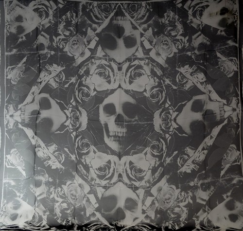 New Alexander McQueen 584294 $420 RIPPED ROSES Silk Chiffon Floral Skull Scarf - Picture 2 of 10