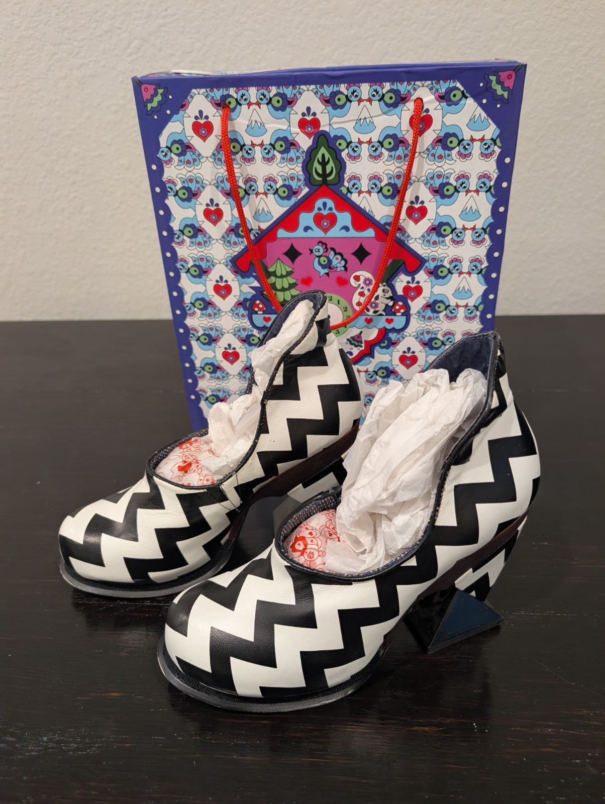 IRREGULAR CHOICE BOTOXIC CHEVRON Zig Zag WOMENS H… - image 1