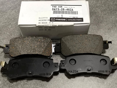 Genuine MAZDA CX-3 Rear Disc Brake Pads SET DAY3-26-48ZA NEW