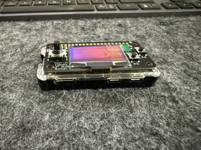 Raspberry Pi Zero W v1.1 + OLED Bonnet, 40-pin GPIO Header und Case