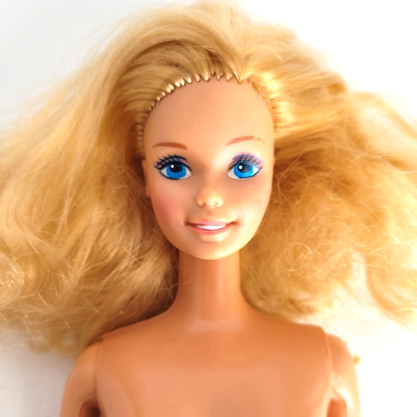 1988 Gift Giving Barbie Doll 80s Era Superstar Face Blond #1922 Nude