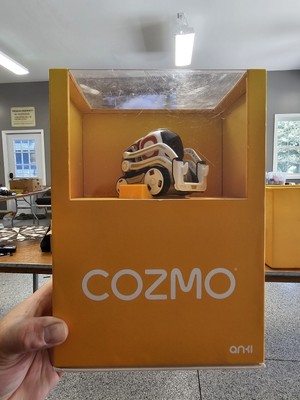 Anki 000-00057 Cozmo Robot Toy