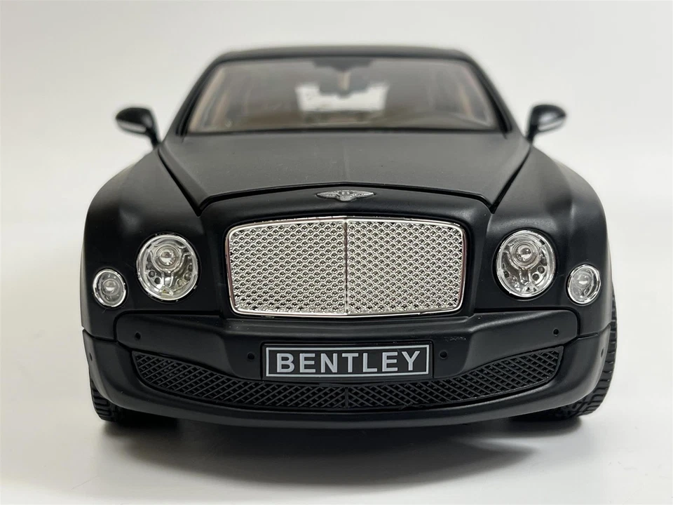 Bentley Mulsanne Matt Black 1:18 Scale Rastar 43800 - Image 2 of 4