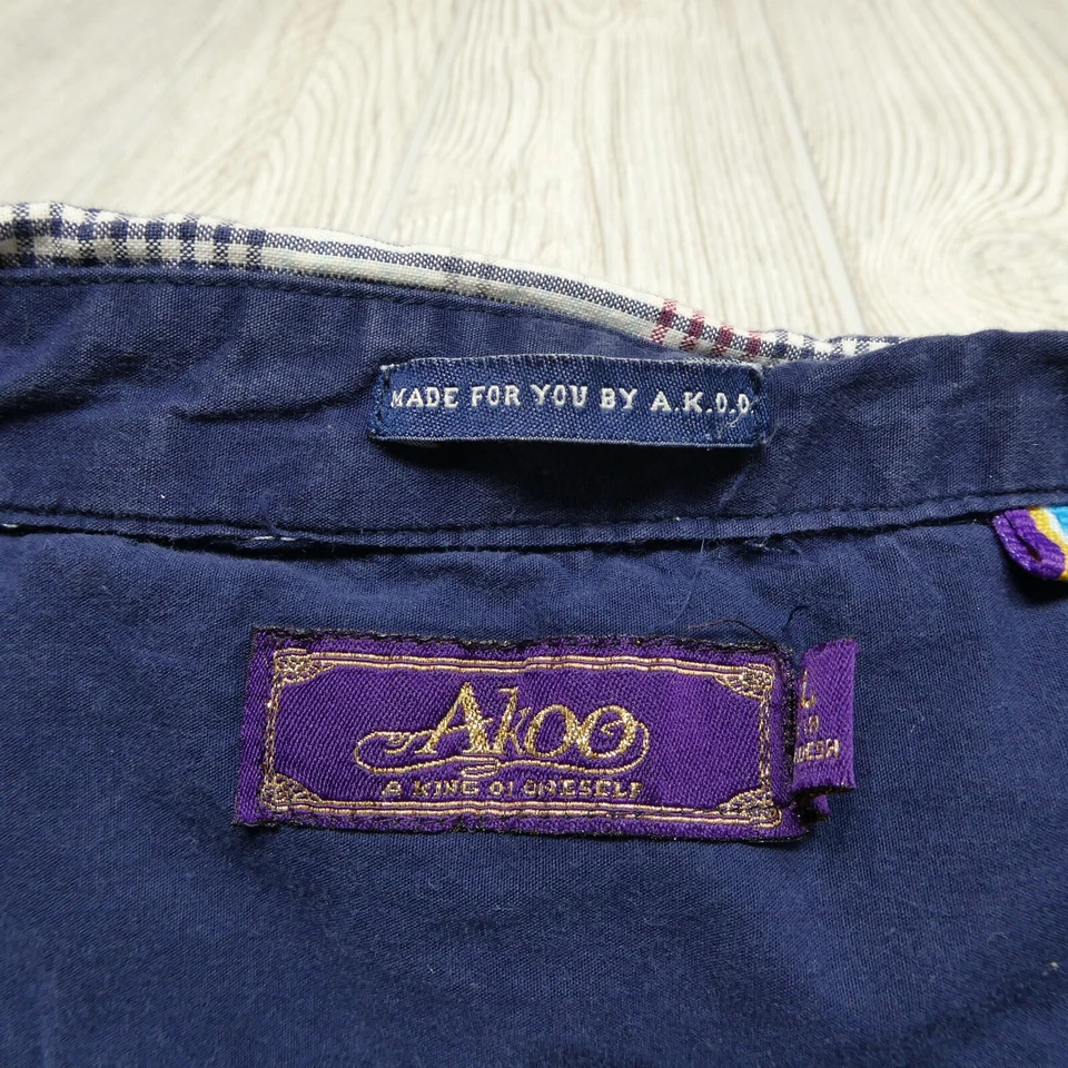 Camisa Akoo Para Hombres 4XL Roja Azul Abotonada Bordada Panel Trasero Manga Corta Y2K Foto 3 de 4