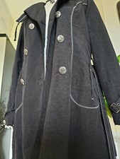 Une veste blazer pour femme taille 42 de marque fashion plus (comme