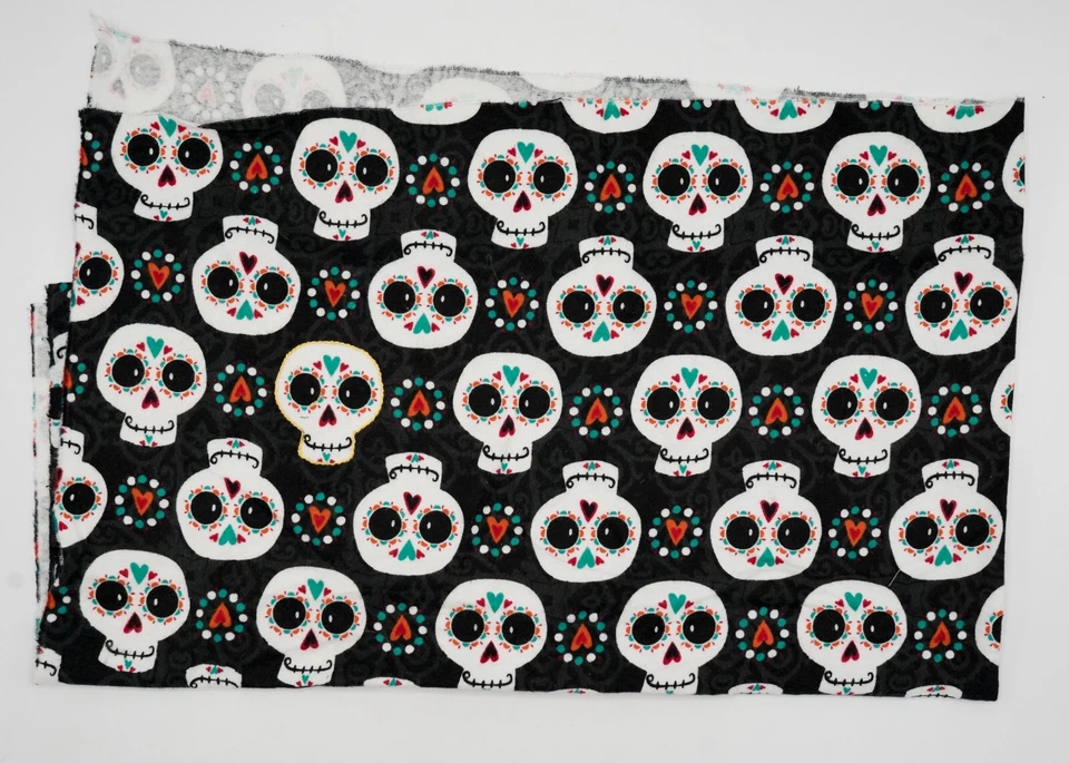 Sugar Skull Hearts Day of the Dead Fabric Halloween JoAnn 23" x 42" Los Muertos - Image 2 of 4