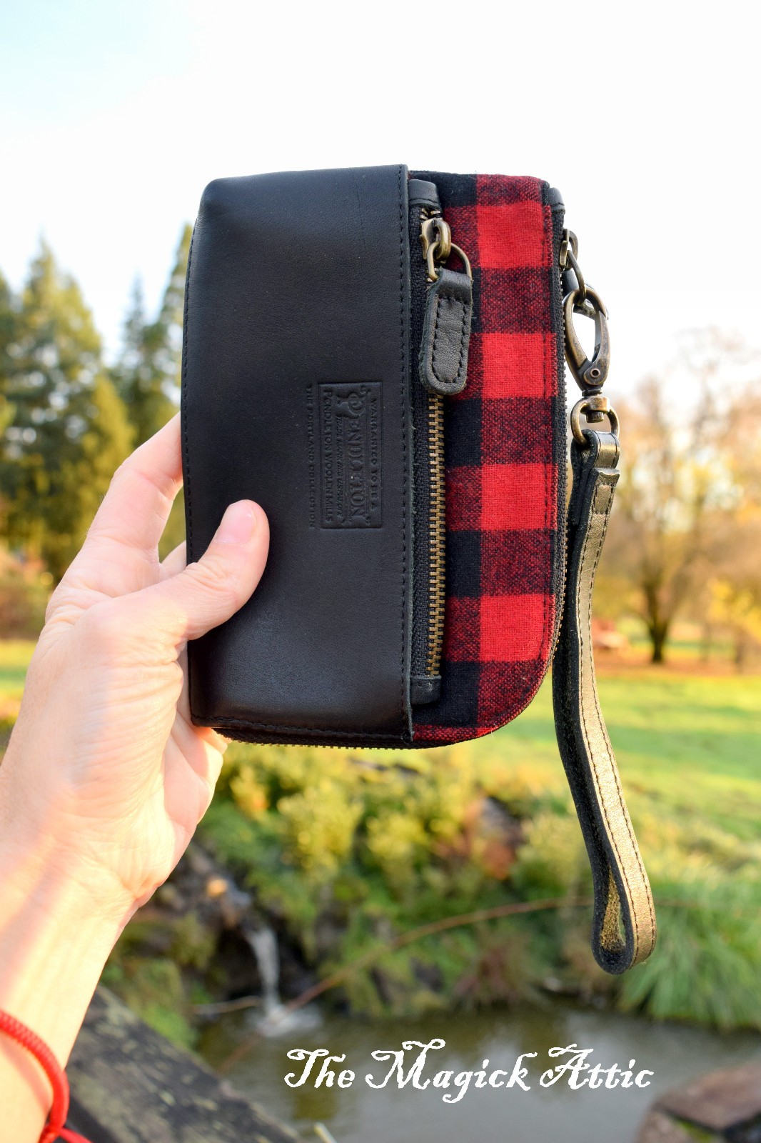 Red & Black Checkered Wool Pendleton Leather Wall… - image 8