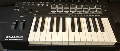M-Audio Oxygen Pro 25 25-Key Synth MIDI Keyboard Controller w/ Pads USB