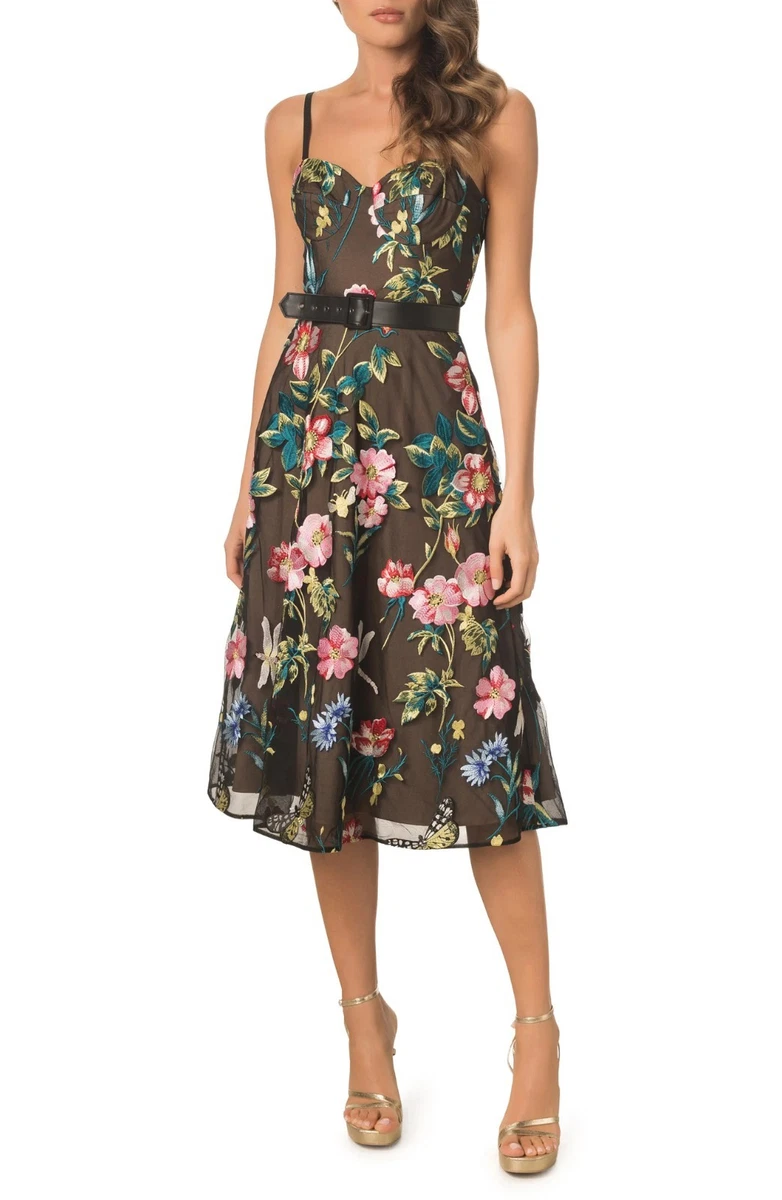 green emerald velvet dress Cosette Dress – Dress the Population main image 1