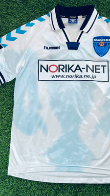 横浜FC 2002-2003サイン入ホームユニヒュンメルS 新品未使用 Yokohama FC 2002 Official Home Jersey Shirt Kit - JPN L - J League