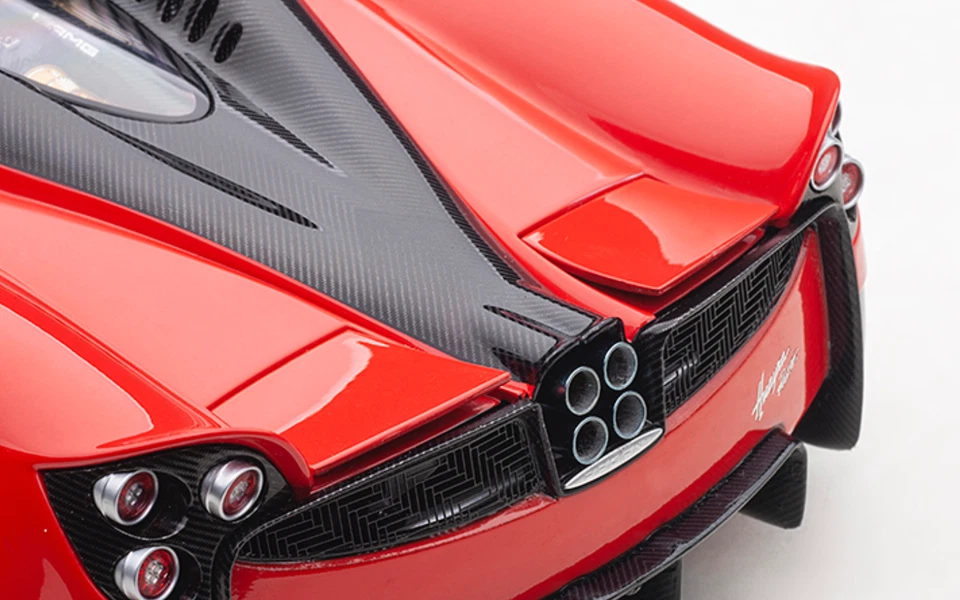 1/18 AutoArt Pagani Huayra Roadster Rosso Monza Red  78287 - Image 3 of 4