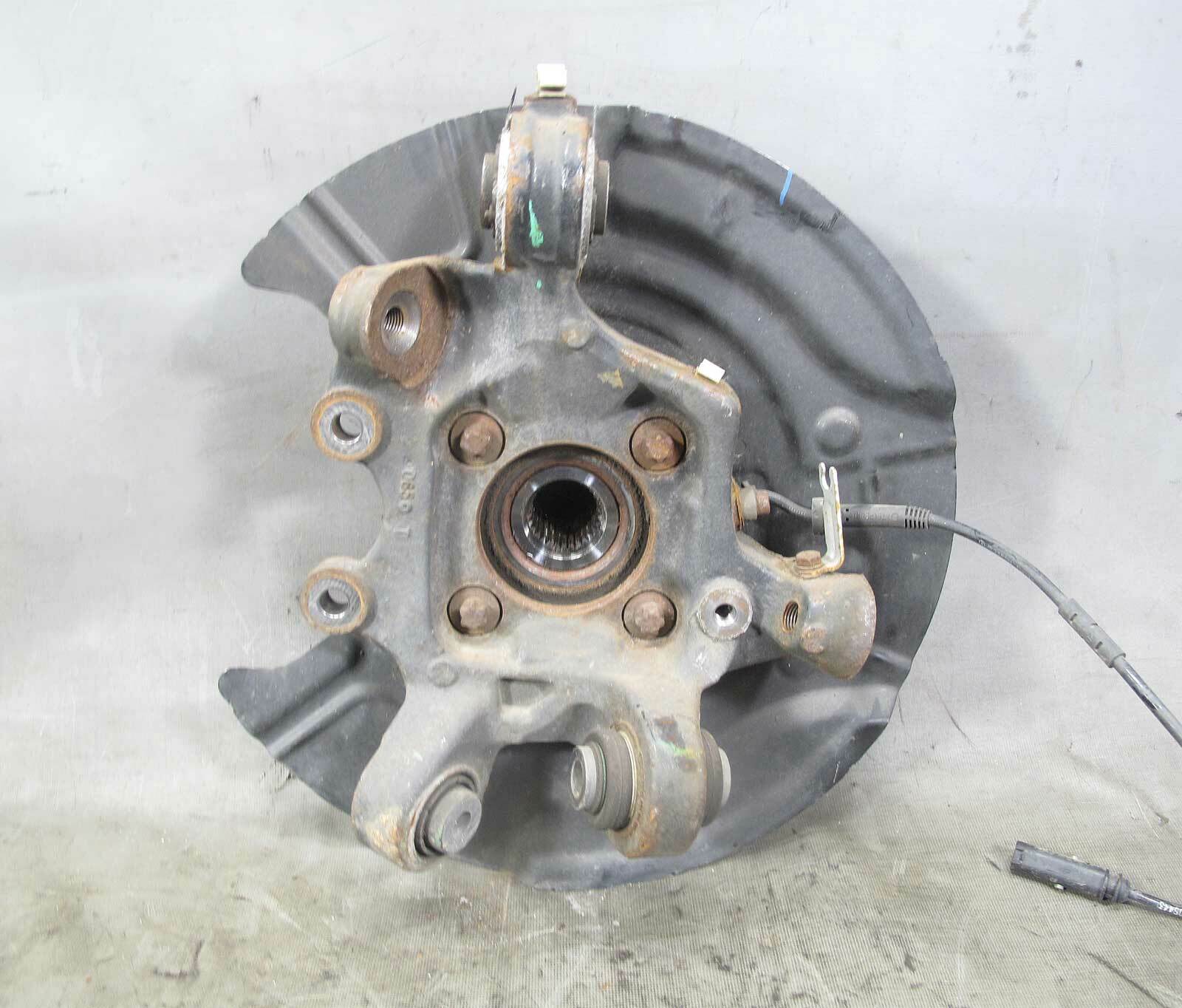 20112017 BMW F25 X3 F26 X4 Right Rear Wheel Hub Bearing Carrier