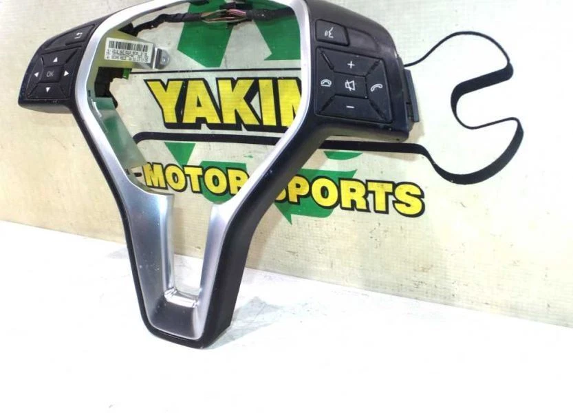 Cubierta de moldura de volante 12-15 Mercedes Benz E350 OEM plateada DESNUDA  Foto 3 de 4