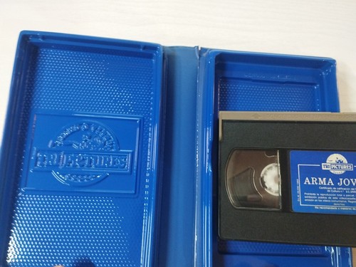 Arma Youth Young Guns Sheen Estevez Sutherland 1989 VHS Original Box Spanish 3T - Picture 6 of 6