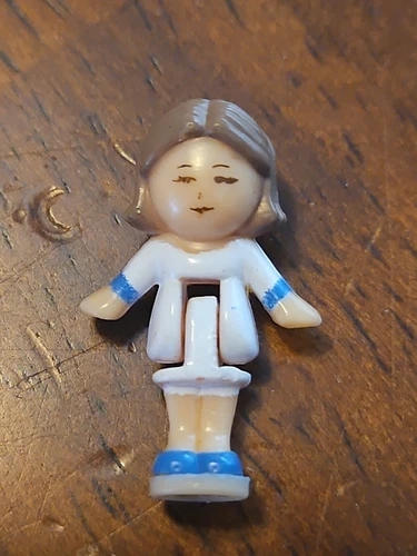 1990 Vintage Polly Pocket Doll Figure Polly's Hair Salon - Pixie Bluebird Toys