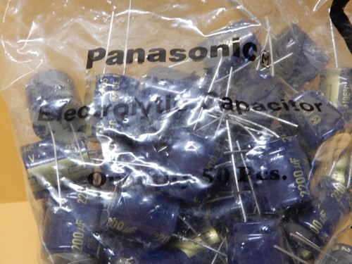 Panasonic 2200uf 25V Electrolytic Capacitors FC Radial Leads Qty 50 - Afbeelding 4 van 4