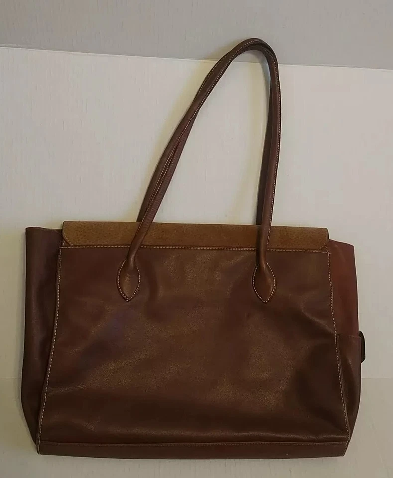 Gianni Chiarini Vintage Suede and Leather Messenger Three Snap Bag Pockets - Image 2 of 4