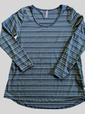 LuLaRoe  Art to Wear Green/Blue Stripe Lynnae LS Tunic XL  activewear  yogawear