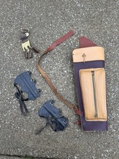 Ben Pearson USA Vtg Archery Set: 837 Quiver (broken strap), Arm & Finger Guards