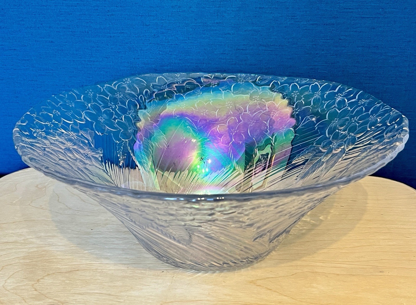 Large Iridescent Glass Bowl Floral Textured Decorative Centrepiece 35cm