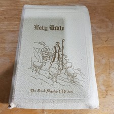 Vintage 1946 Holy Bible The Good Shepherd White Edition Christian Worker’s Bible