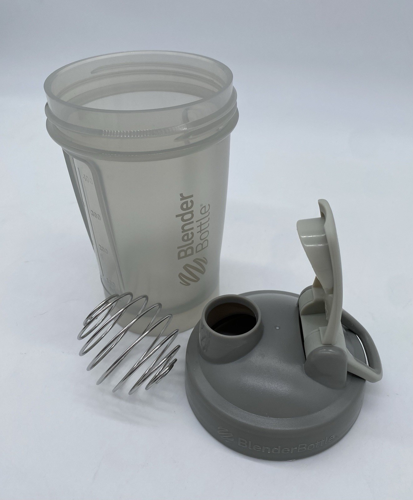 Gray Blender Bottle Pro Series with Wire Whisk & Screw Cap, 14 Oz./400ml