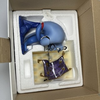 READ WDCC Disney Aladdin Genie And Carpet “I’m Losing To A Rug” /12500 Broken