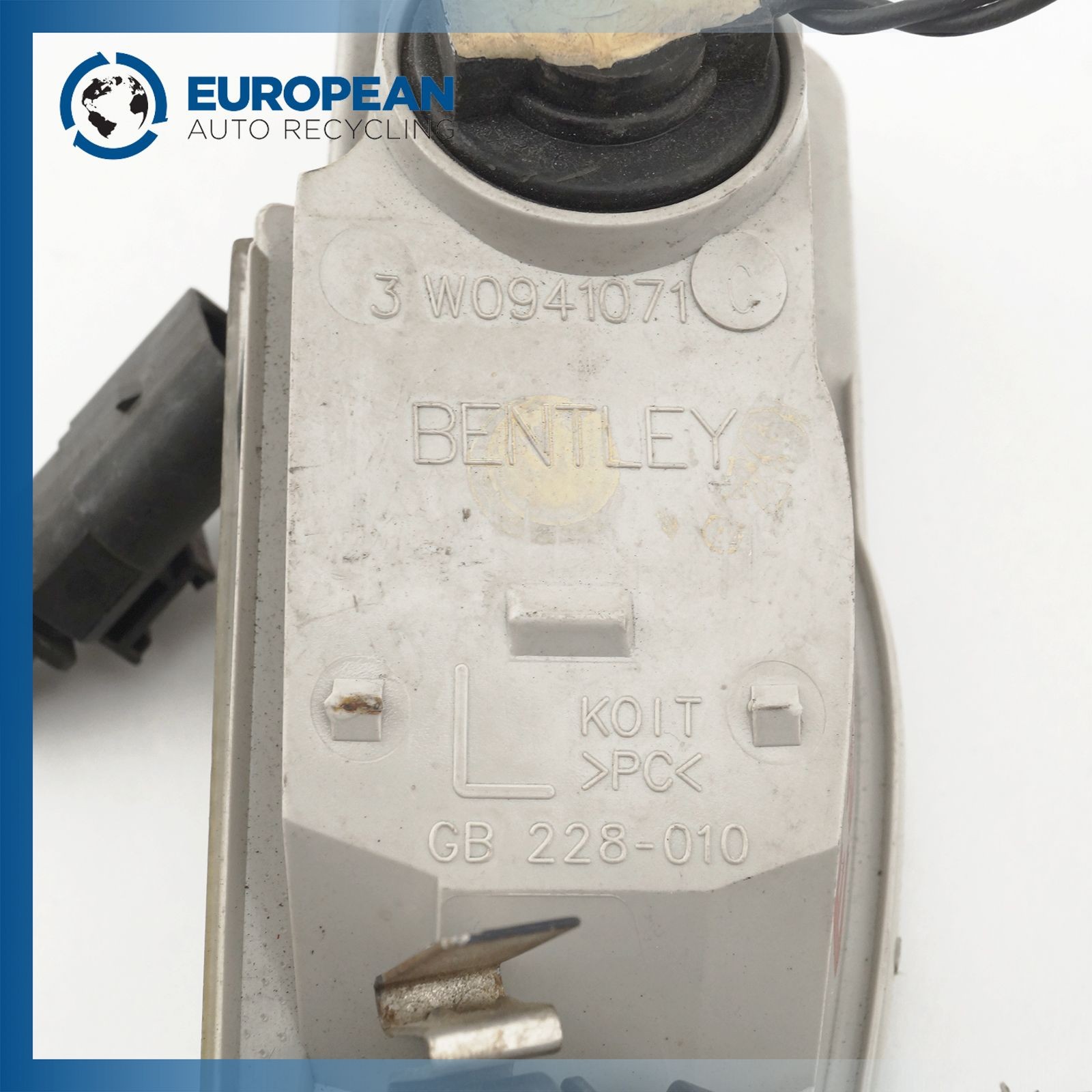 Bentley Continental GT 2003-2013 REAR+LEFT Reverse light