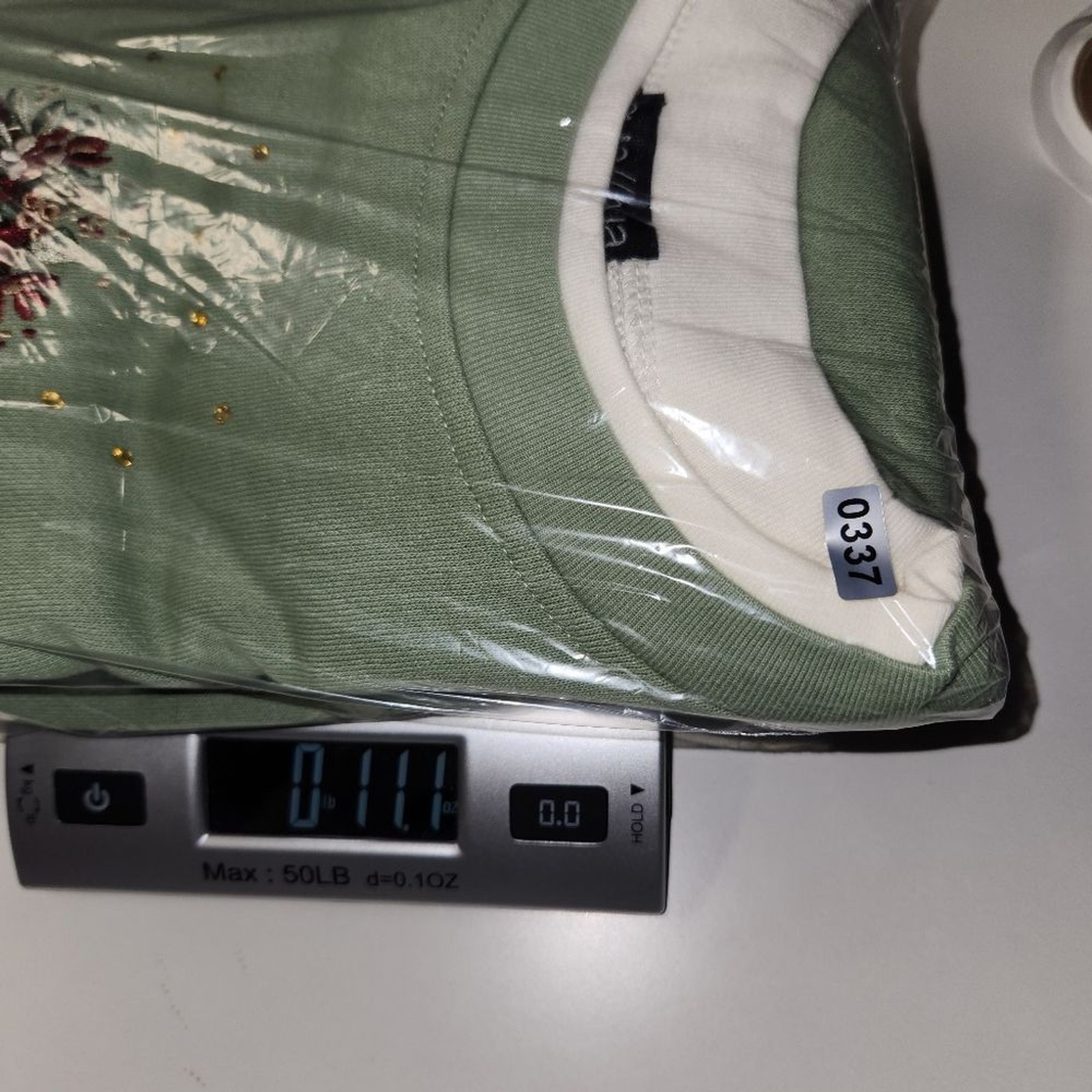 Grandma Core Embroidered Embellished Winter Wren Bird Sweatshirt LARGE