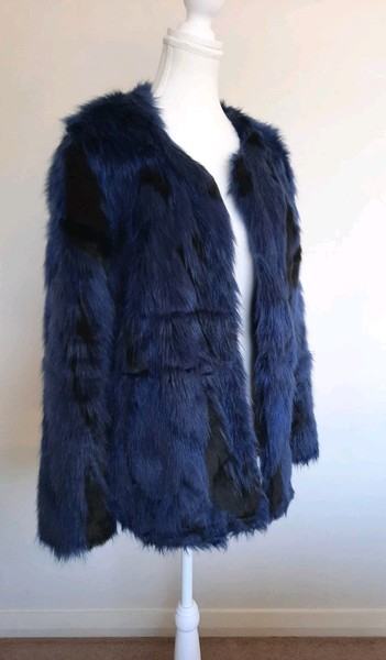 Forever 21 Blue/black Faux Fur Coat Jacket Excel Cond  Size S/M 10-12
