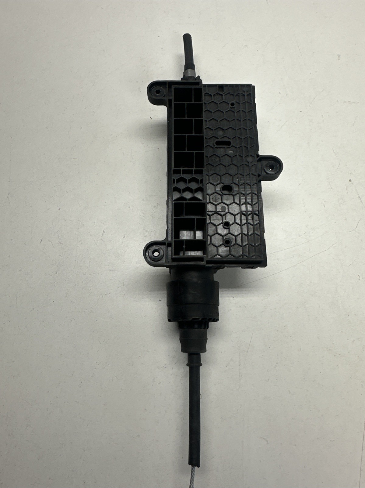 2014 Maserati GHIBLI Emergency Parking Brake Actuator Oem 670035348